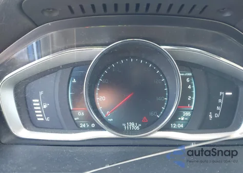 2014 Volvo S60 T5 z USA, uszkodzony, nr VIN YV1612FS4E2294150